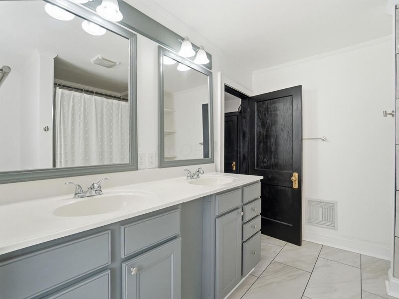 288 S Warren Avenue , Columbus, OH 43204 Photo 36