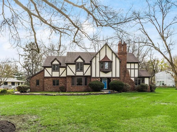 5605 Farms Drive, Columbus, OH 43213