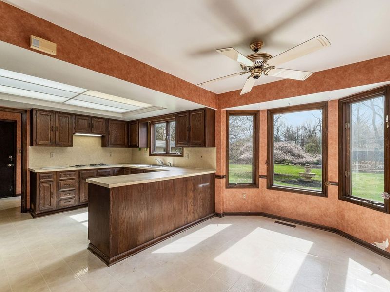 5605 Farms Drive, Columbus, OH 43213 Photo 4