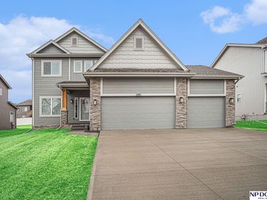 6101 S 212 Street , Elkhorn, NE 68022