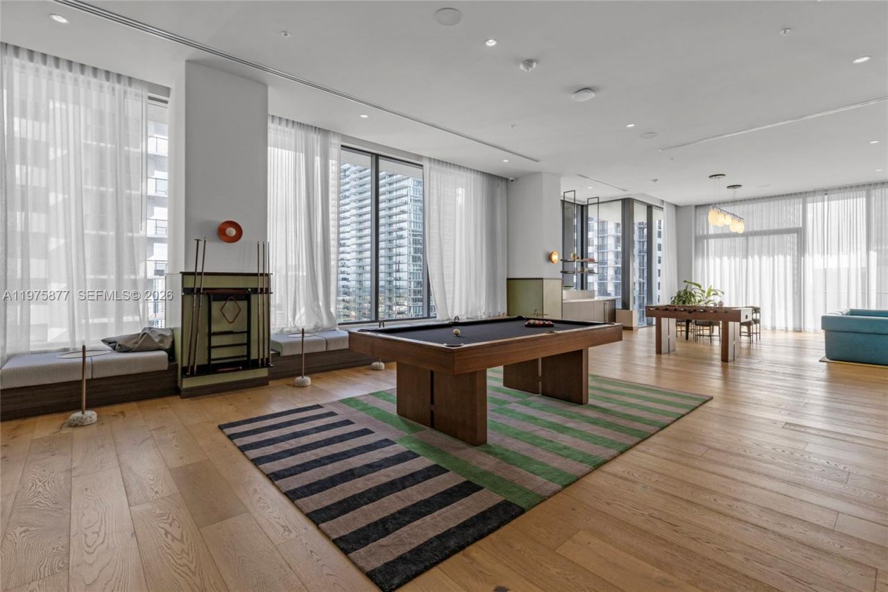 11 NE 6th St, Unit 407, Miami, FL 33132 Photo