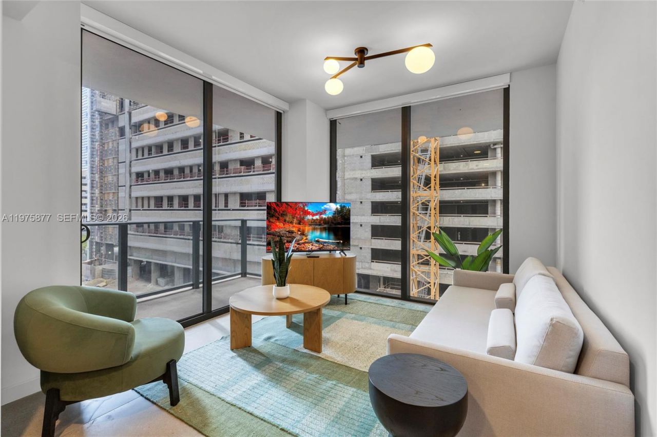 11 NE 6th St, Unit 407, Miami, FL 33132 Photo