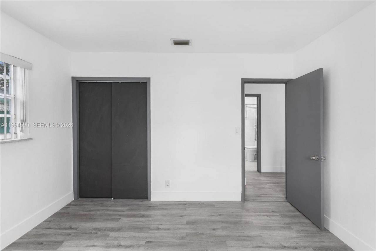 6820 Park St, Hollywood, FL 33024 Photo