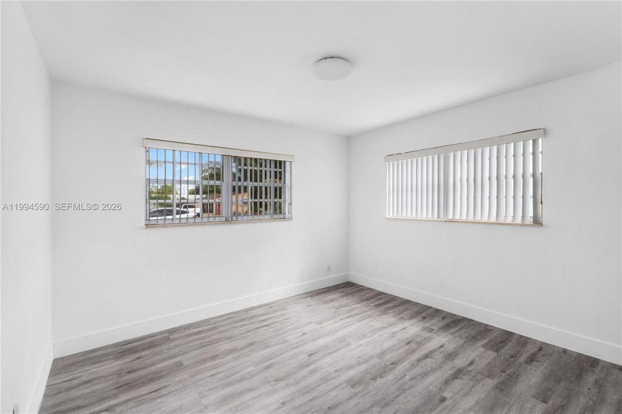 6820 Park St, Hollywood, FL 33024 Photo