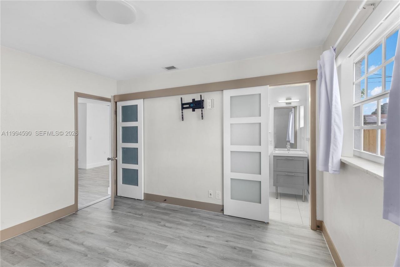 6820 Park St, Hollywood, FL 33024 Photo