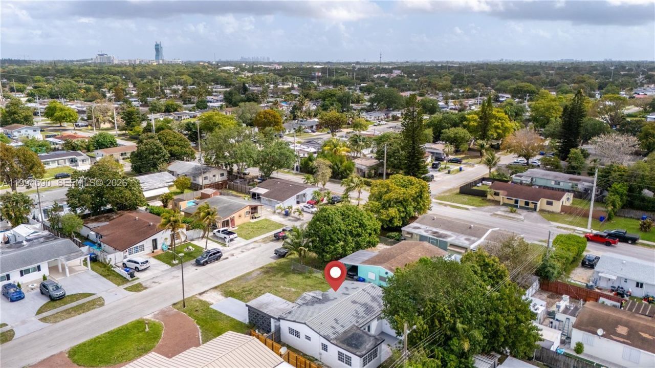 6820 Park St, Hollywood, FL 33024 Photo