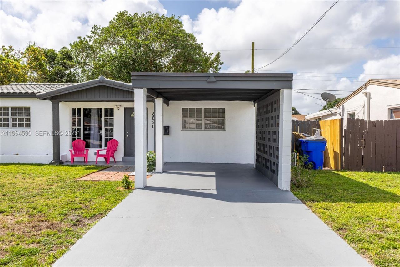 6820 Park St, Hollywood, FL 33024 Photo