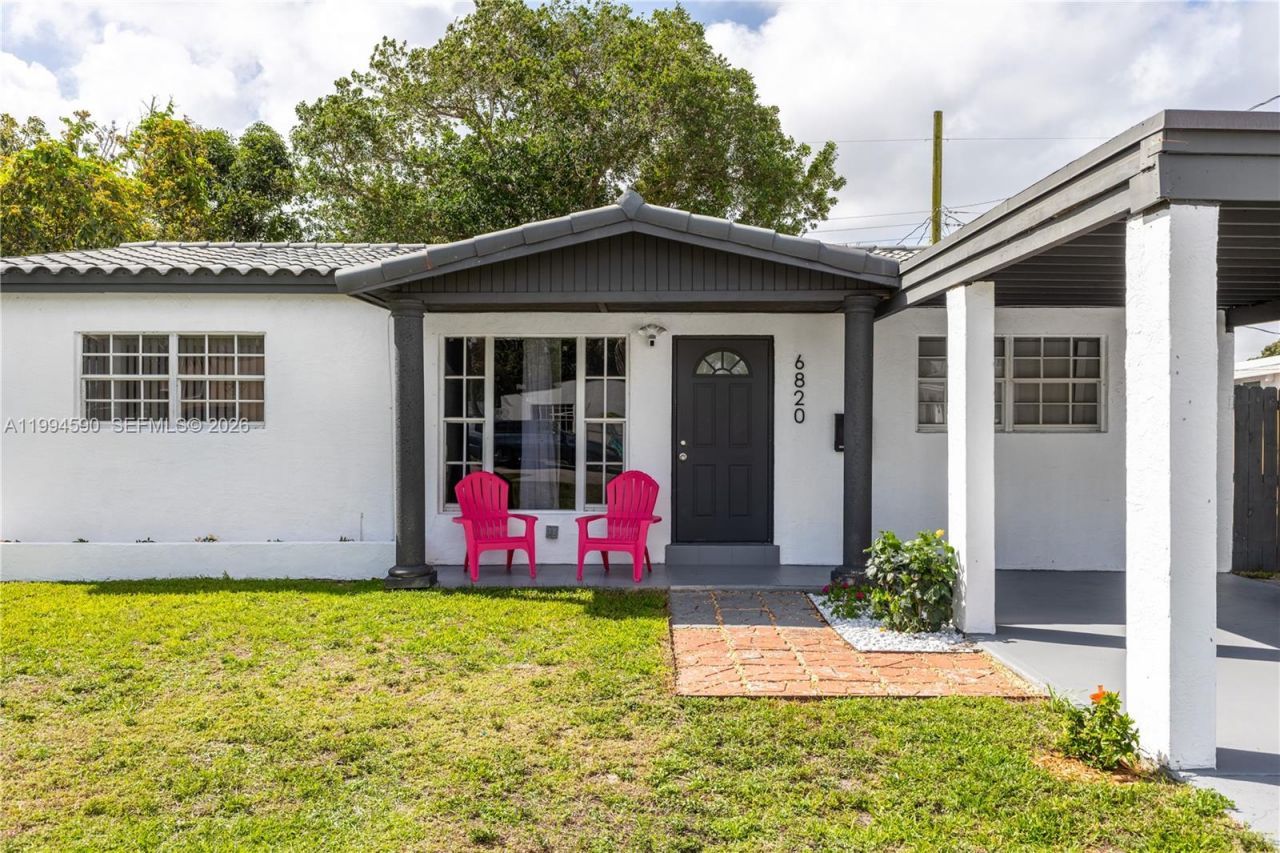 6820 Park St, Hollywood, FL 33024 Photo