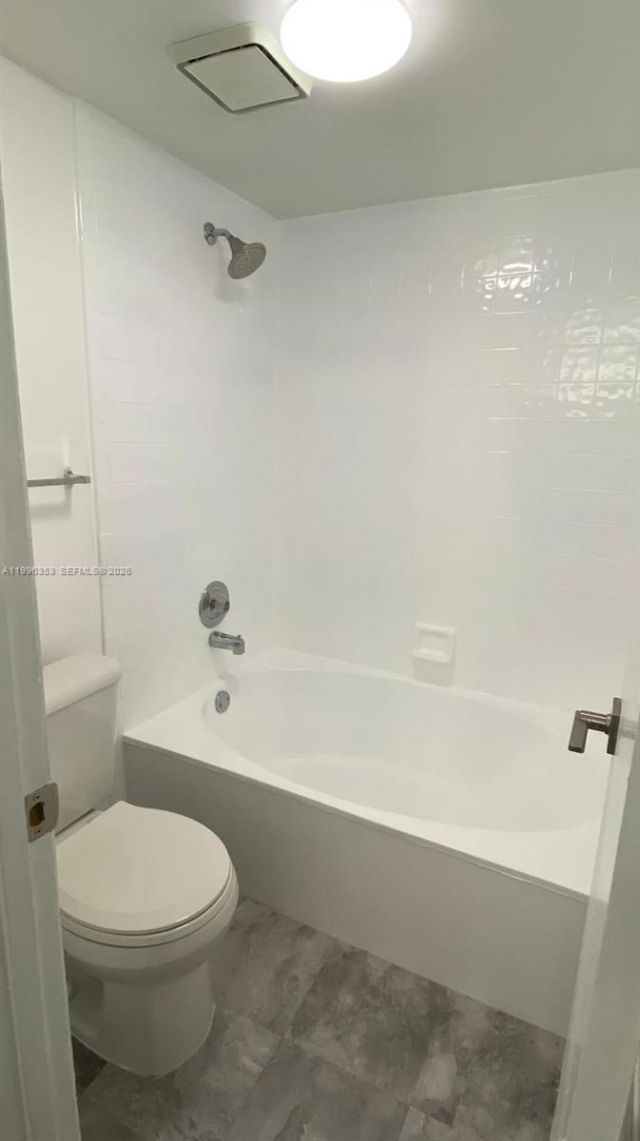 3552 Magellan Cir, Unit 126, Aventura, FL 33180 Photo