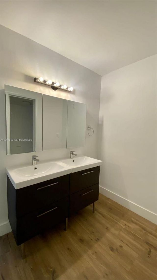 3552 Magellan Cir, Unit 126, Aventura, FL 33180 Photo