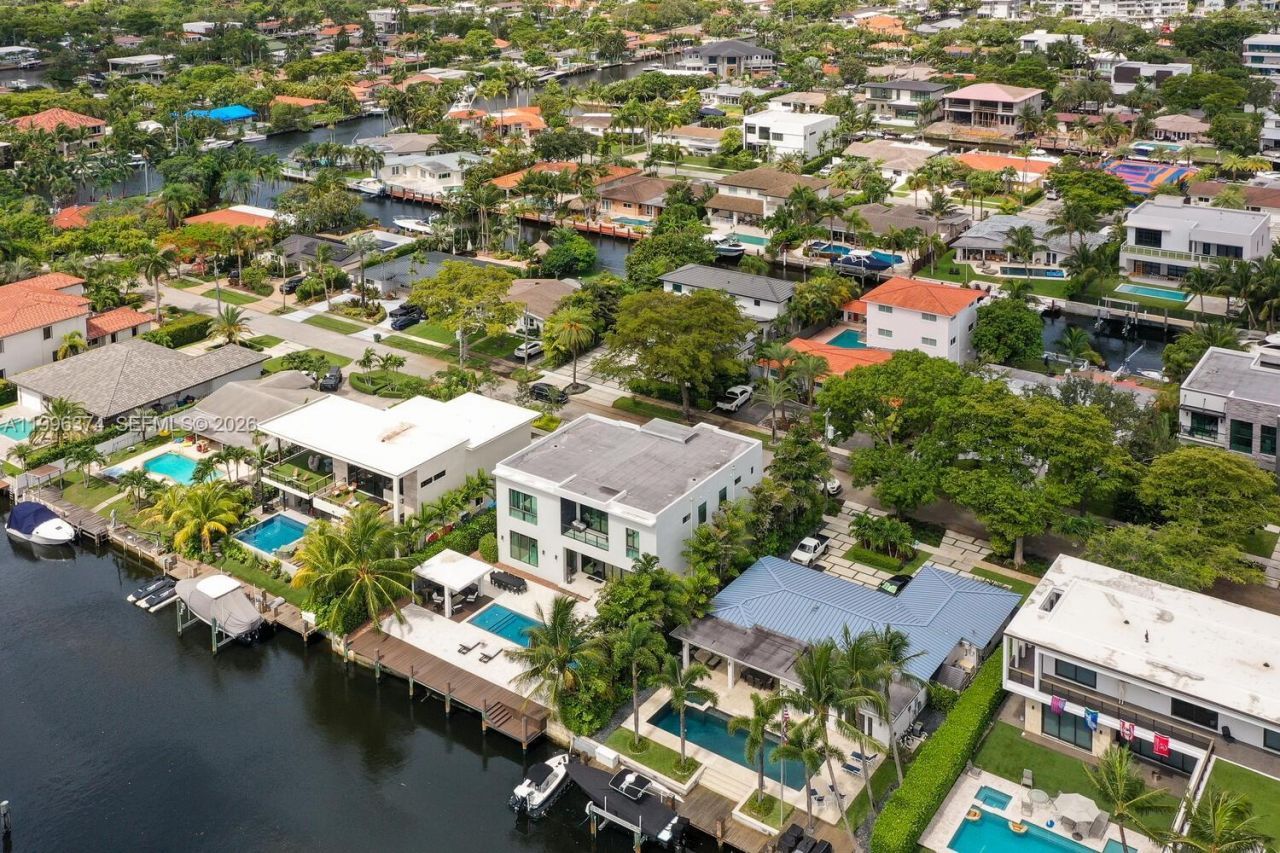 13145 Coronado Ln , North Miami, FL 33181 Photo