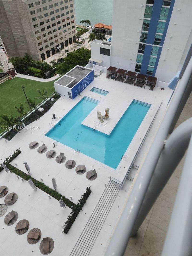 325 S Biscayne Blvd , Unit 2220, Miami, FL 33131 Photo