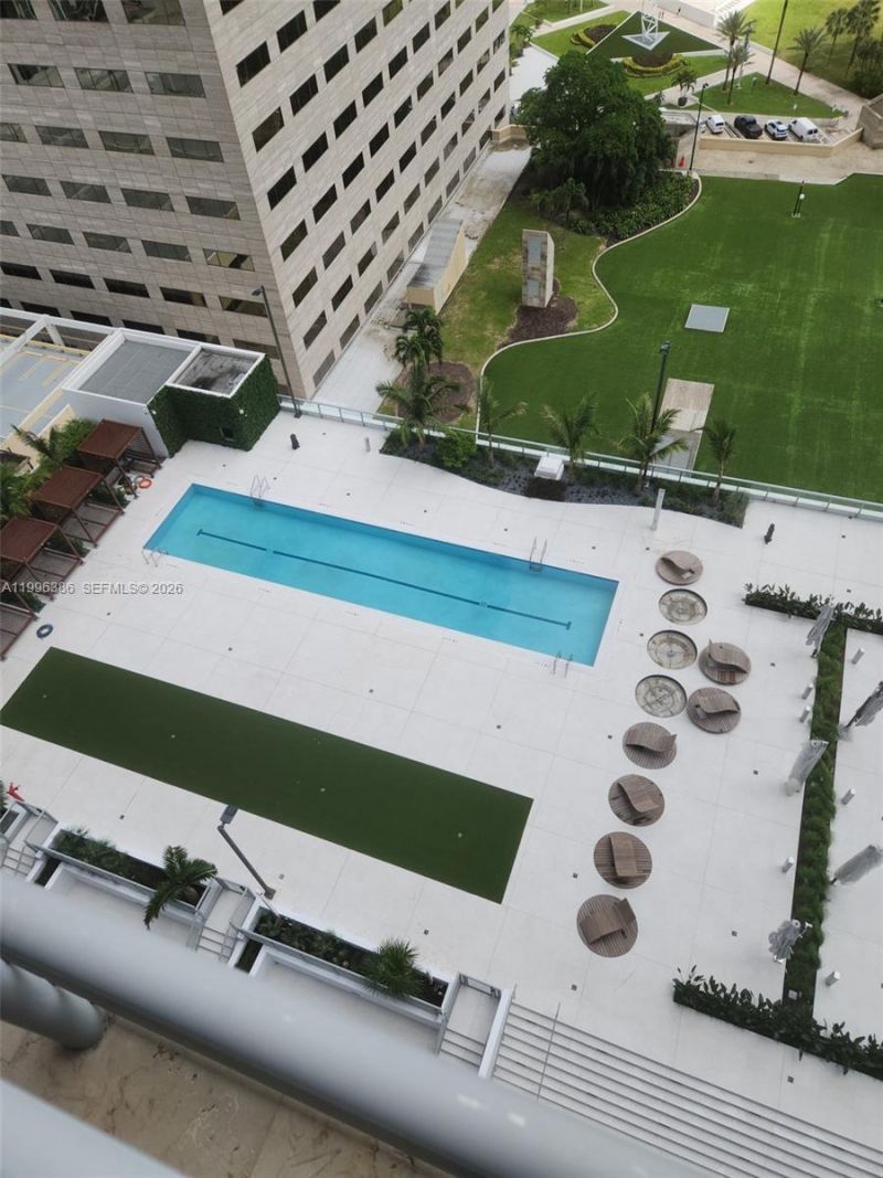 325 S Biscayne Blvd , Unit 2220, Miami, FL 33131 Photo