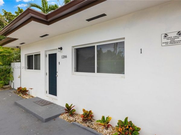 1286 NE 109th St, Unit 1, Miami, FL 33161