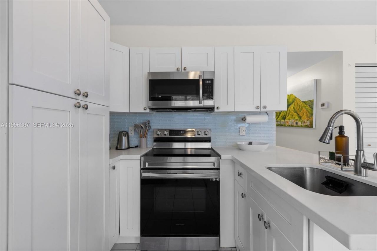 1286 NE 109th St, Unit 1, Miami, FL 33161 Photo