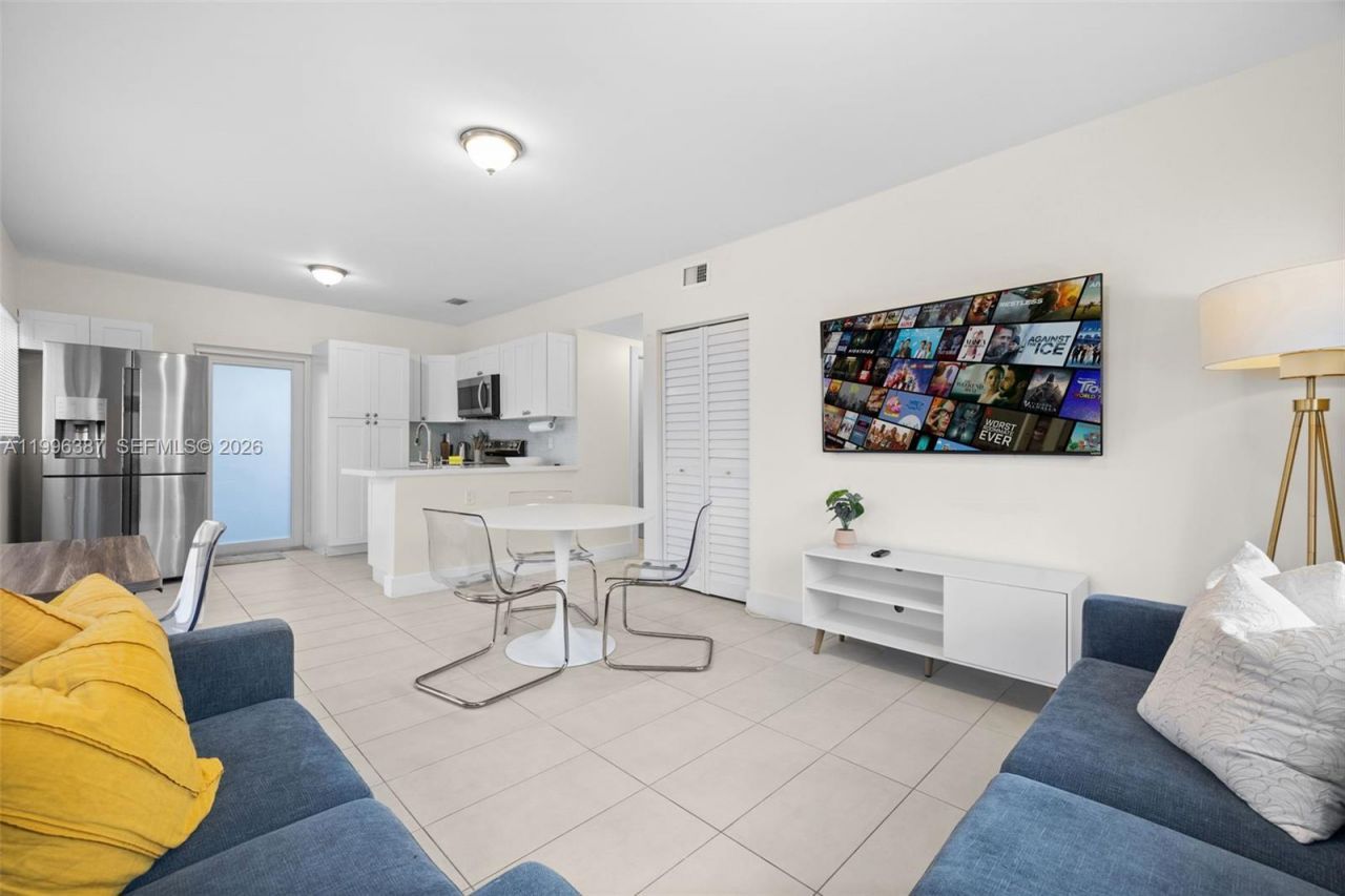 1286 NE 109th St, Unit 1, Miami, FL 33161 Photo