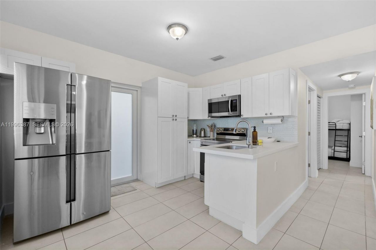 1286 NE 109th St, Unit 1, Miami, FL 33161 Photo