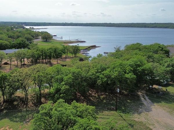 8 Iowa Court, Nocona, TX 76255