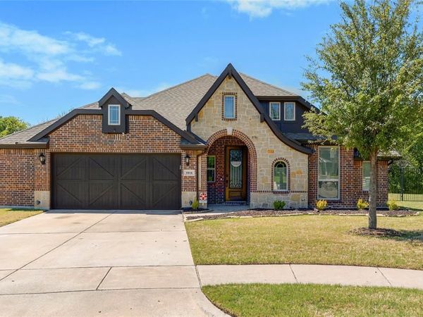 1016 Stanbridge Drive, Wylie, TX 75098