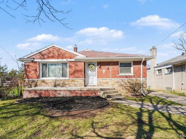 8999 Griggs Street, Detroit, MI 48204