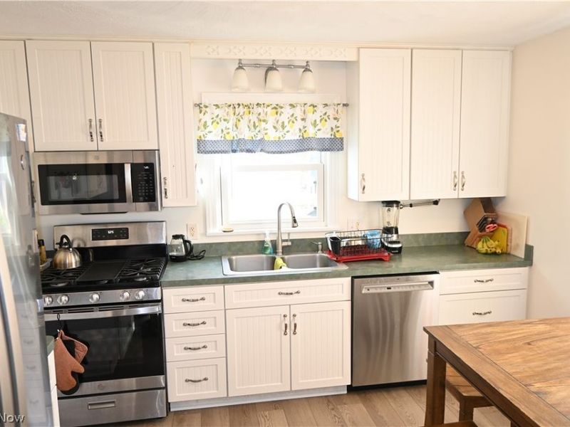 94 N 5th Street, Rittman, OH 44270 Photo 2