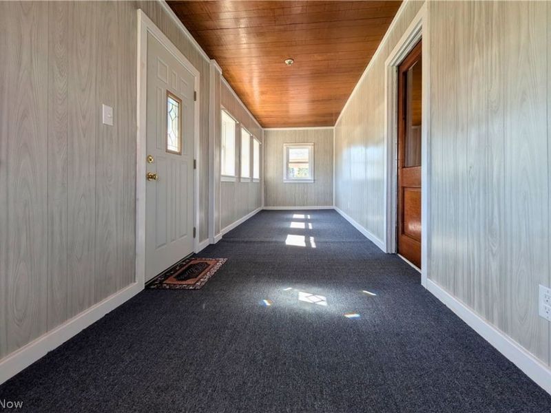 7538 Wolfes Crossing Road SE, Gnadenhutten, OH 44629 Photo 6