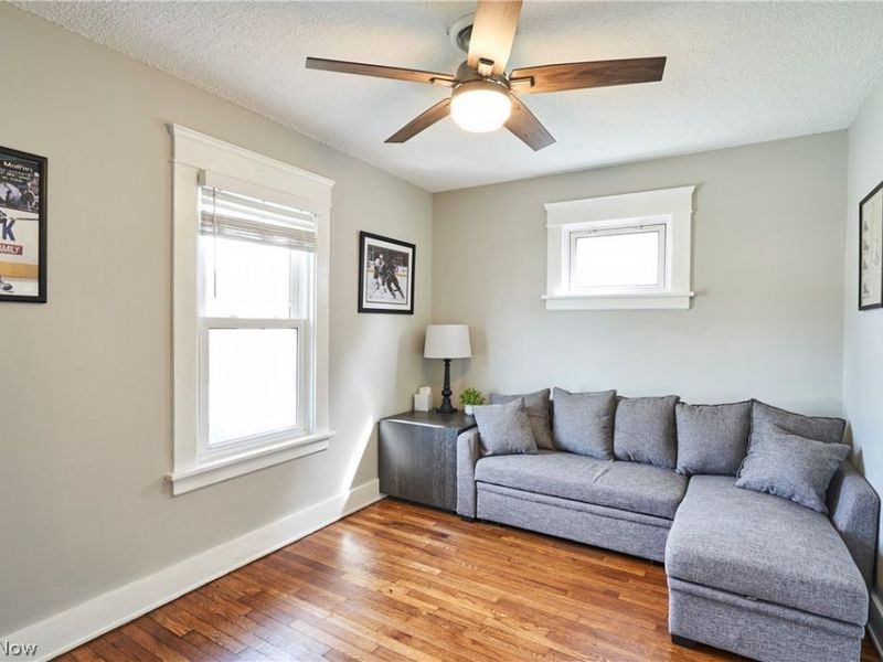 2111 Wascana Avenue , Lakewood, OH 44107 Photo 22