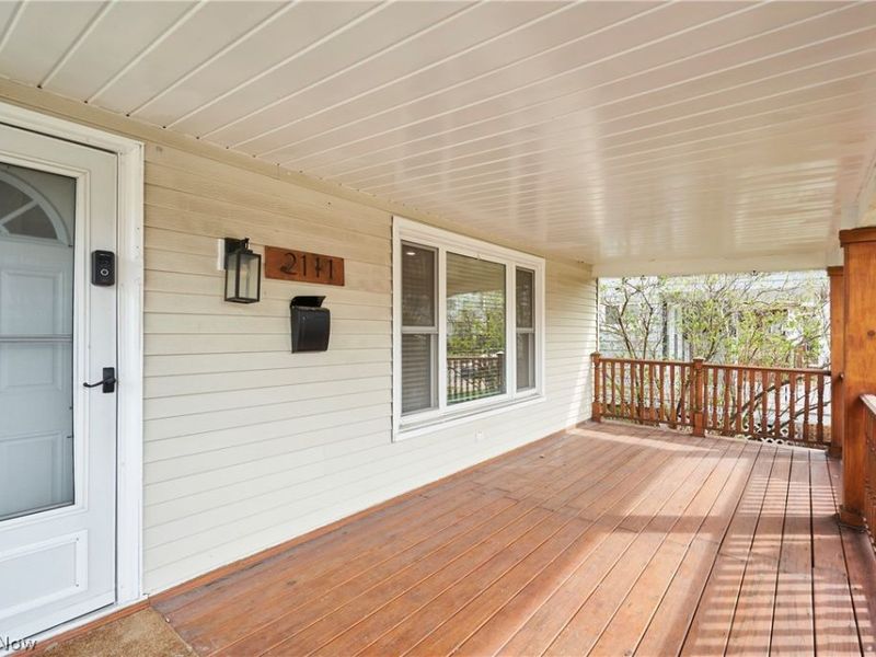 2111 Wascana Avenue , Lakewood, OH 44107 Photo 4