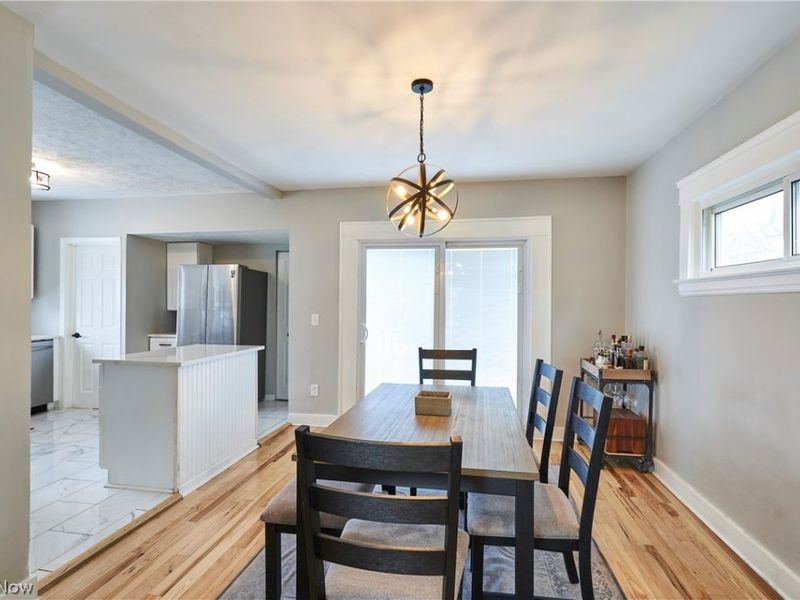 2111 Wascana Avenue , Lakewood, OH 44107 Photo 8