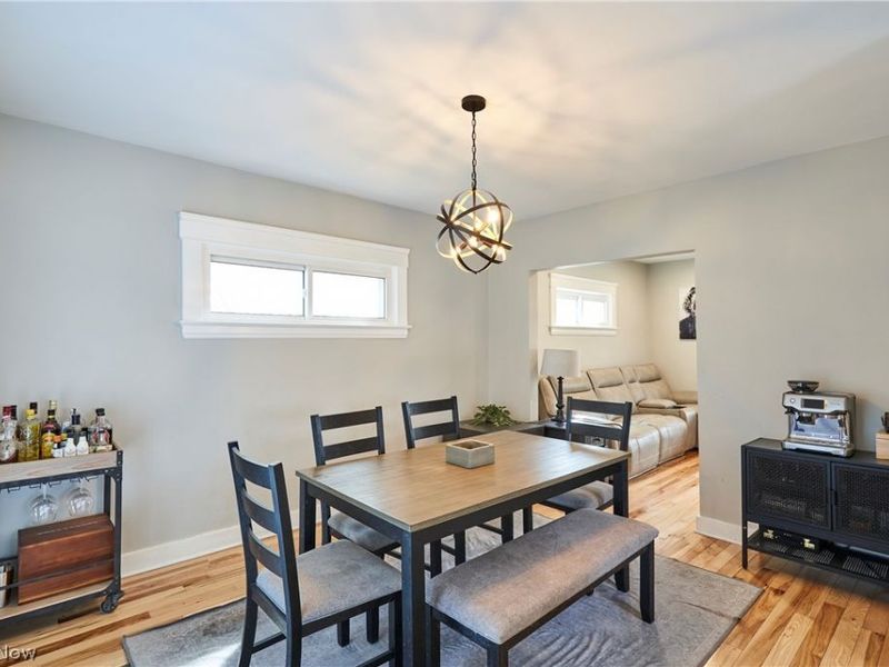 2111 Wascana Avenue , Lakewood, OH 44107 Photo 9