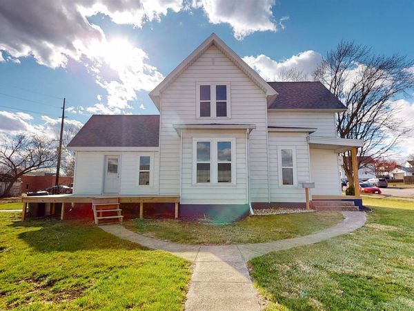 413 W CEDAR ST, Cherokee, IA 51012