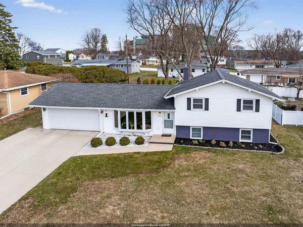 944 DUCHATEAU AVENUE, Green Bay, WI 54304