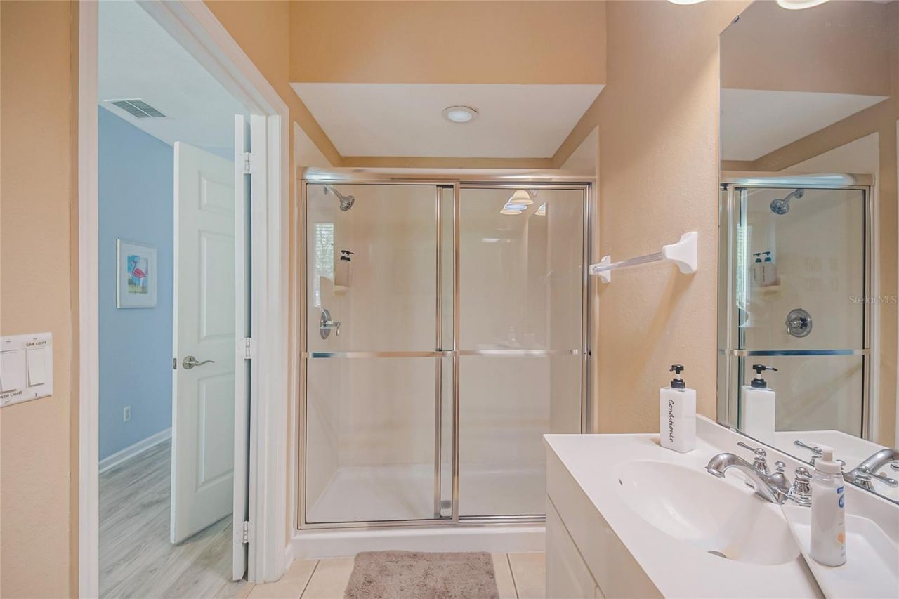 5002 Tideview Circle, Unit 2, Orlando, FL 32819 Photo