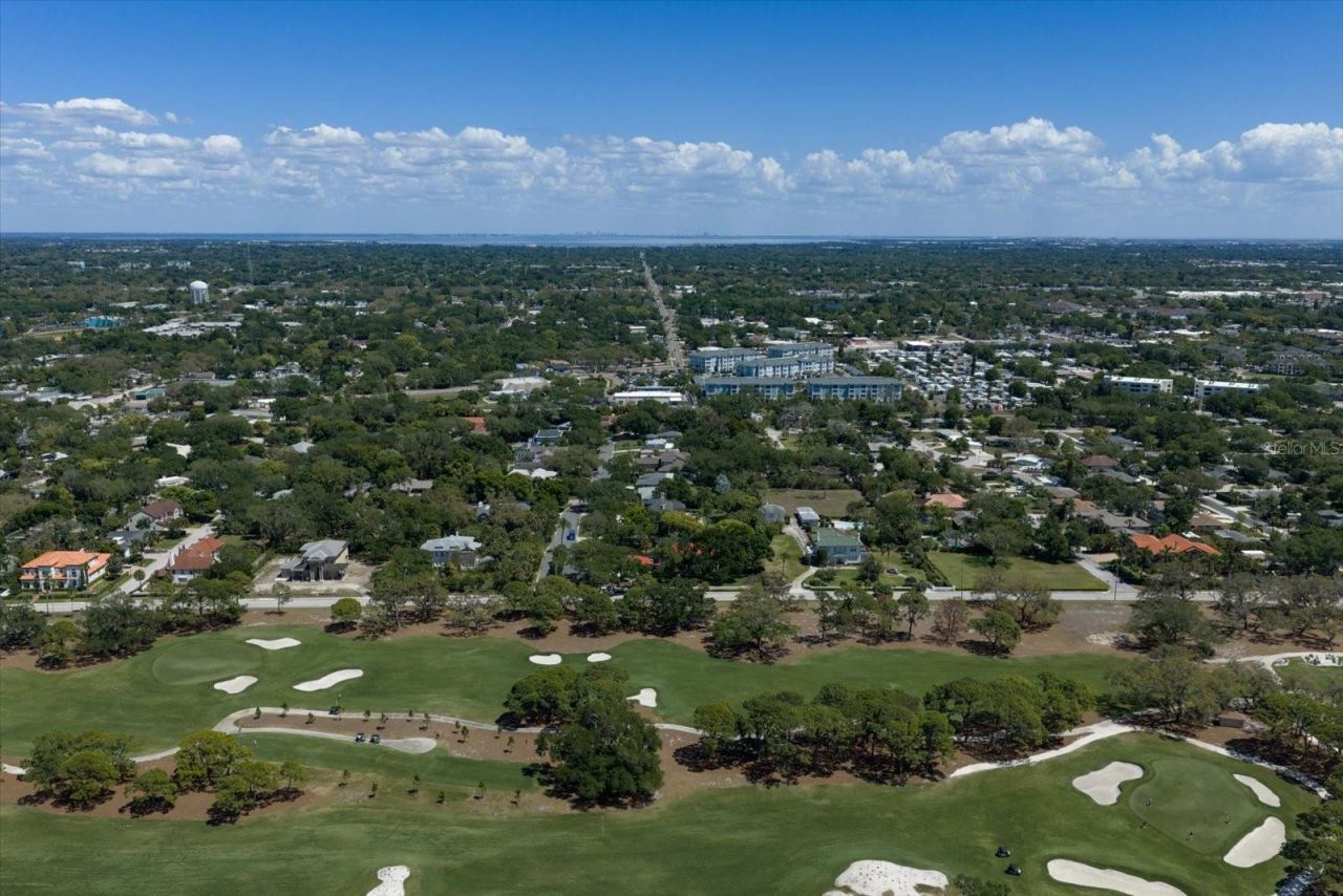 305 Eastleigh Drive, Belleair, FL 33756 Photo