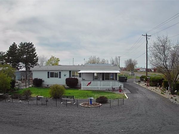 4492 Jackie Drive NE, Moses Lake, WA 98837