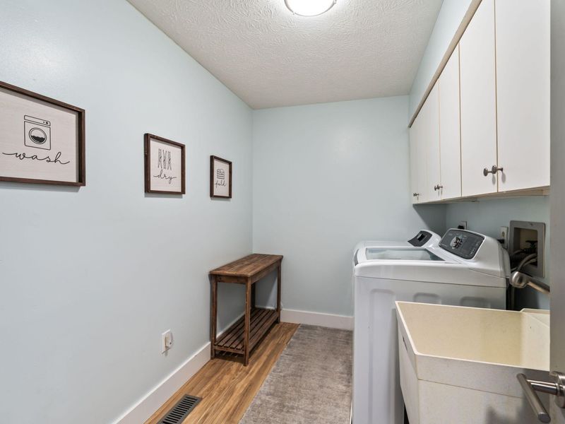 5775 Swan Drive, Clayton, OH 45315 Photo 40