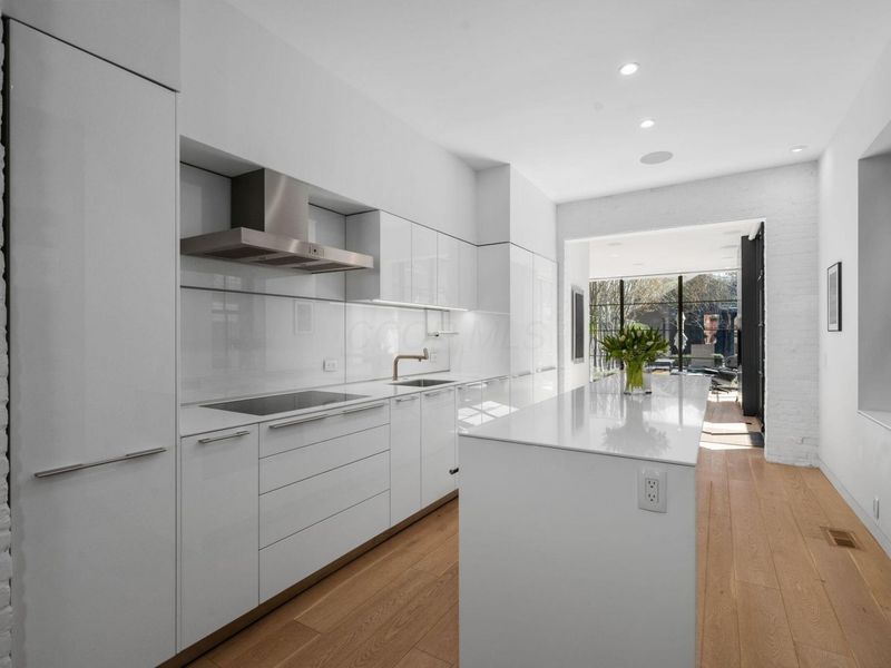 636 Mohawk Street, Columbus, OH 43206 Photo 12