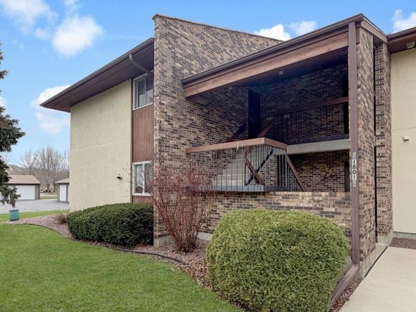 1801 S Yellow Creek Court , Unit A1, Freeport, IL 61032