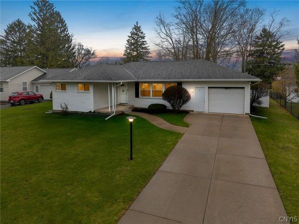 37 Highland St Extension , Auburn, NY 13021