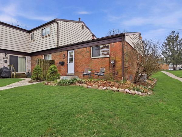 119 Sheffield, Saline, MI 48176