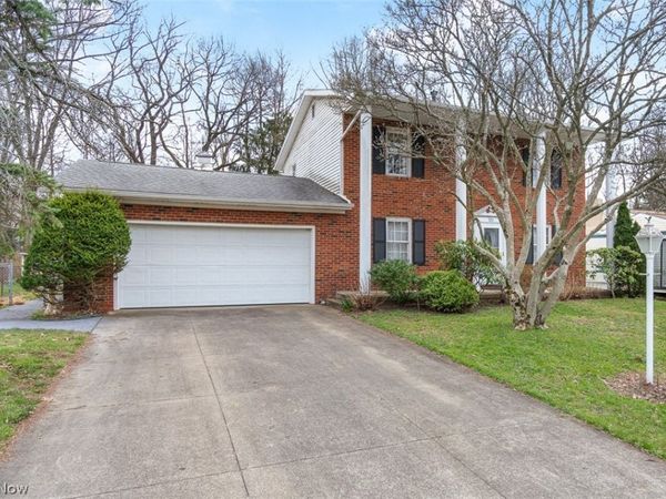 525 Narragansett Drive , Tallmadge, OH 44278