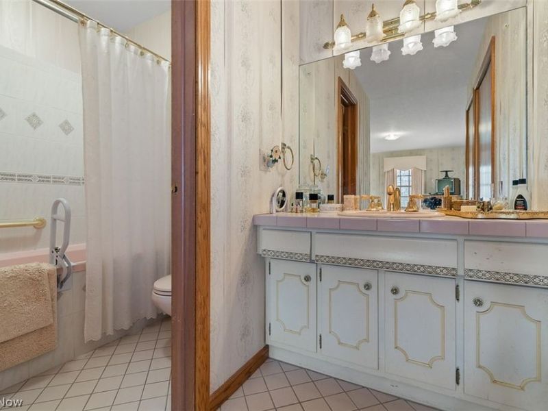 525 Narragansett Drive , Tallmadge, OH 44278 Photo 19