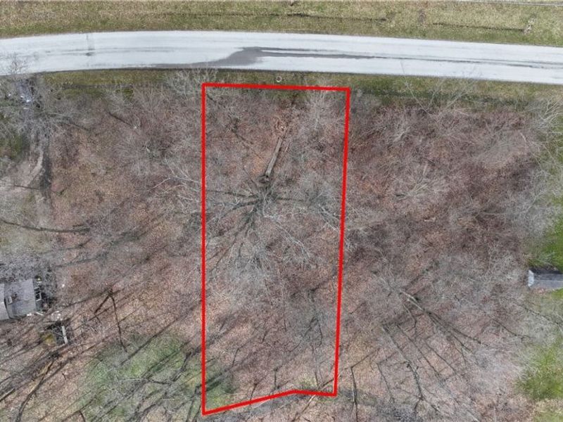 5008 Maderia Drive , West Salem, OH 44287 Photo 6