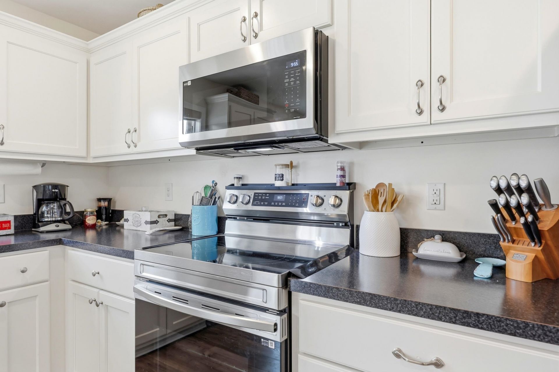 113 Adelphia Rd. Photo 10