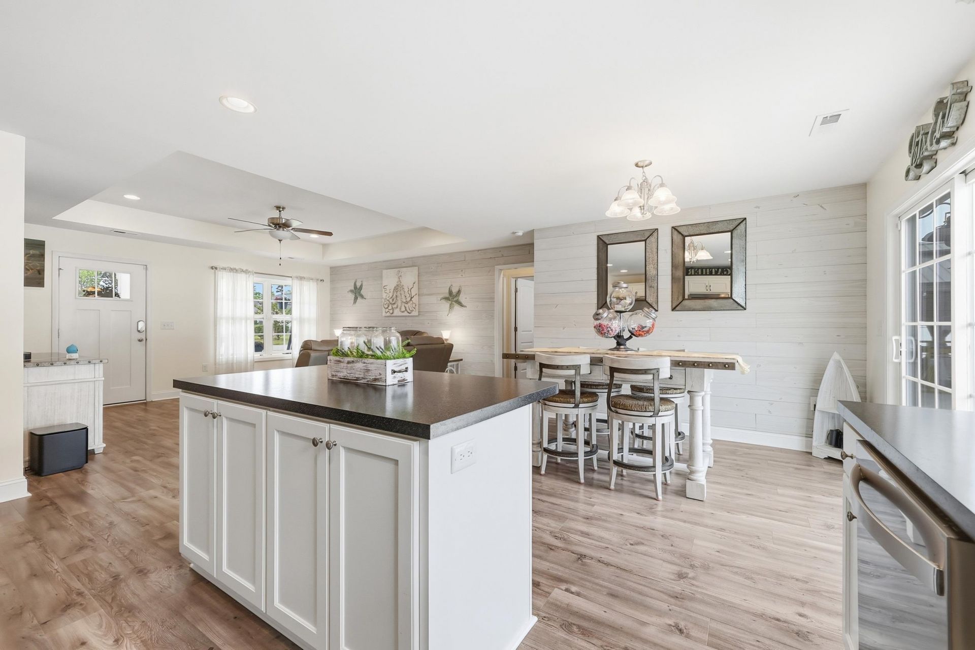 113 Adelphia Rd. Photo 11