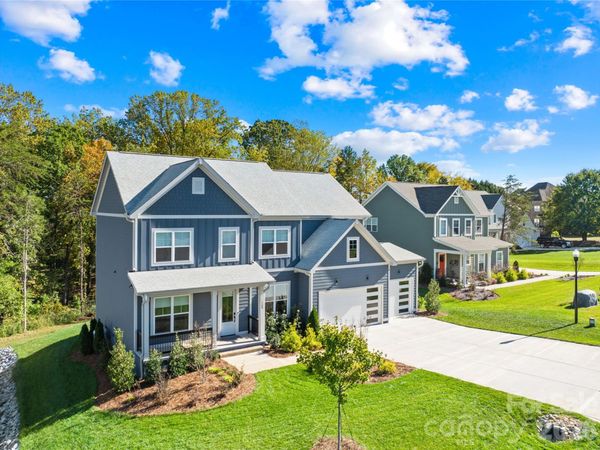 140 Dabbling Duck Circle, Mooresville, NC 28117