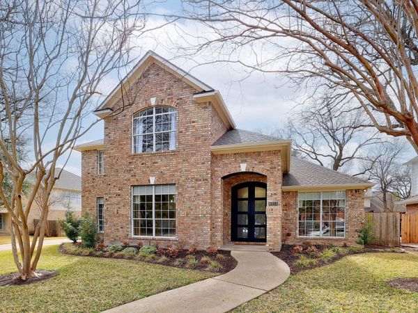 8216 Fern Bluff Ave, Round Rock, TX 78681
