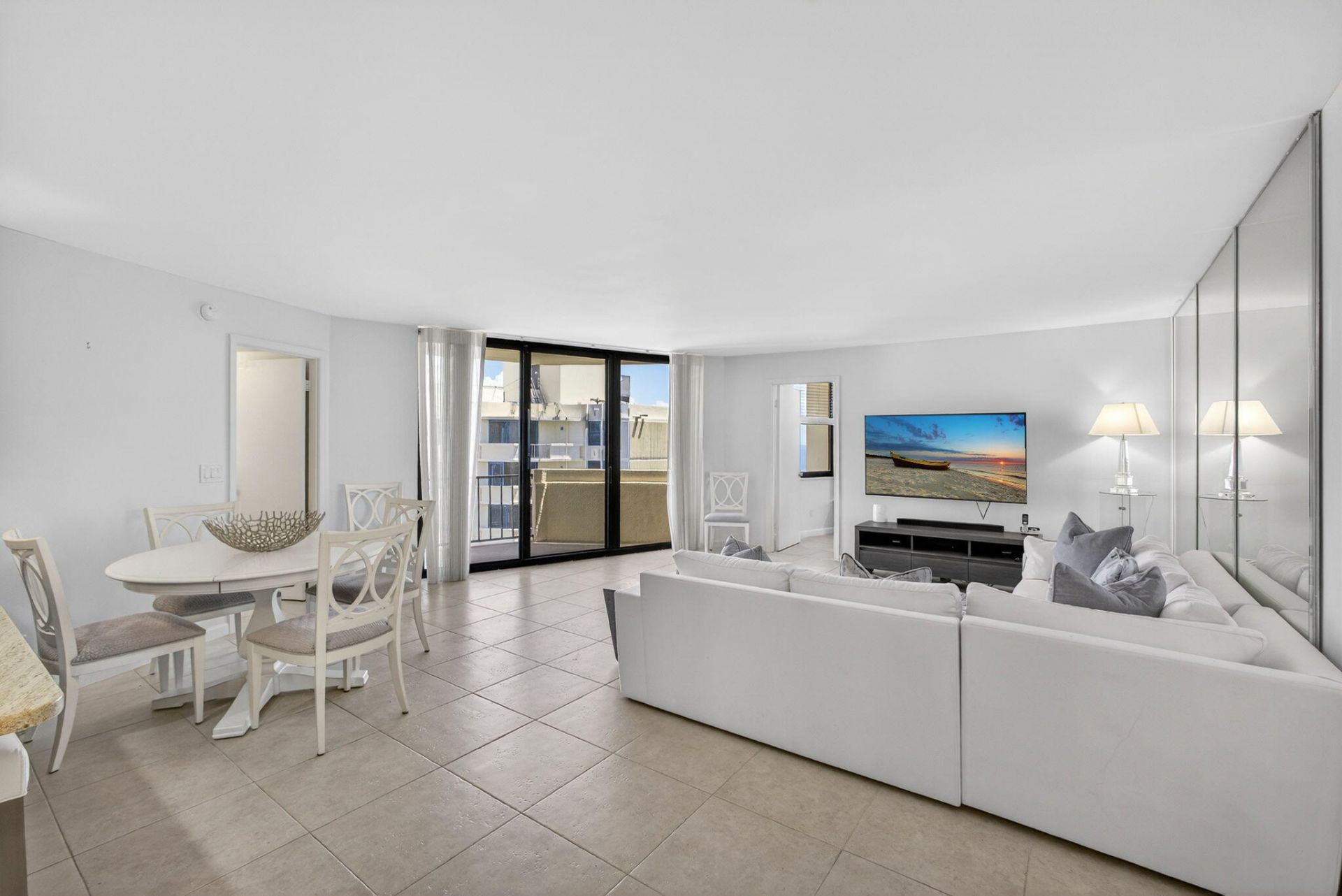 2800 N Ocean Drive, Unit B24d, Singer Island, FL 33404 Photo