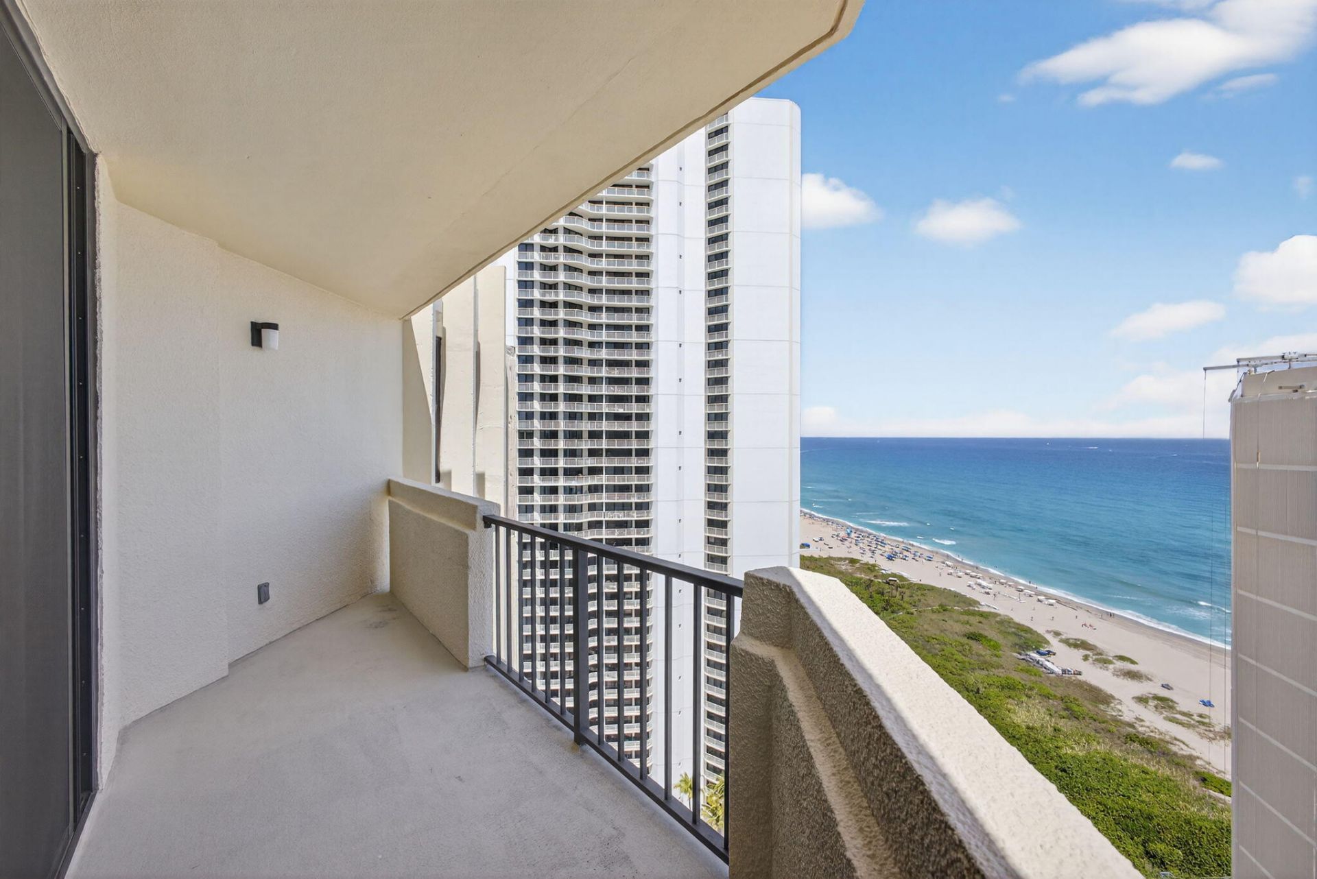 2800 N Ocean Drive, Unit B24d, Singer Island, FL 33404 Photo