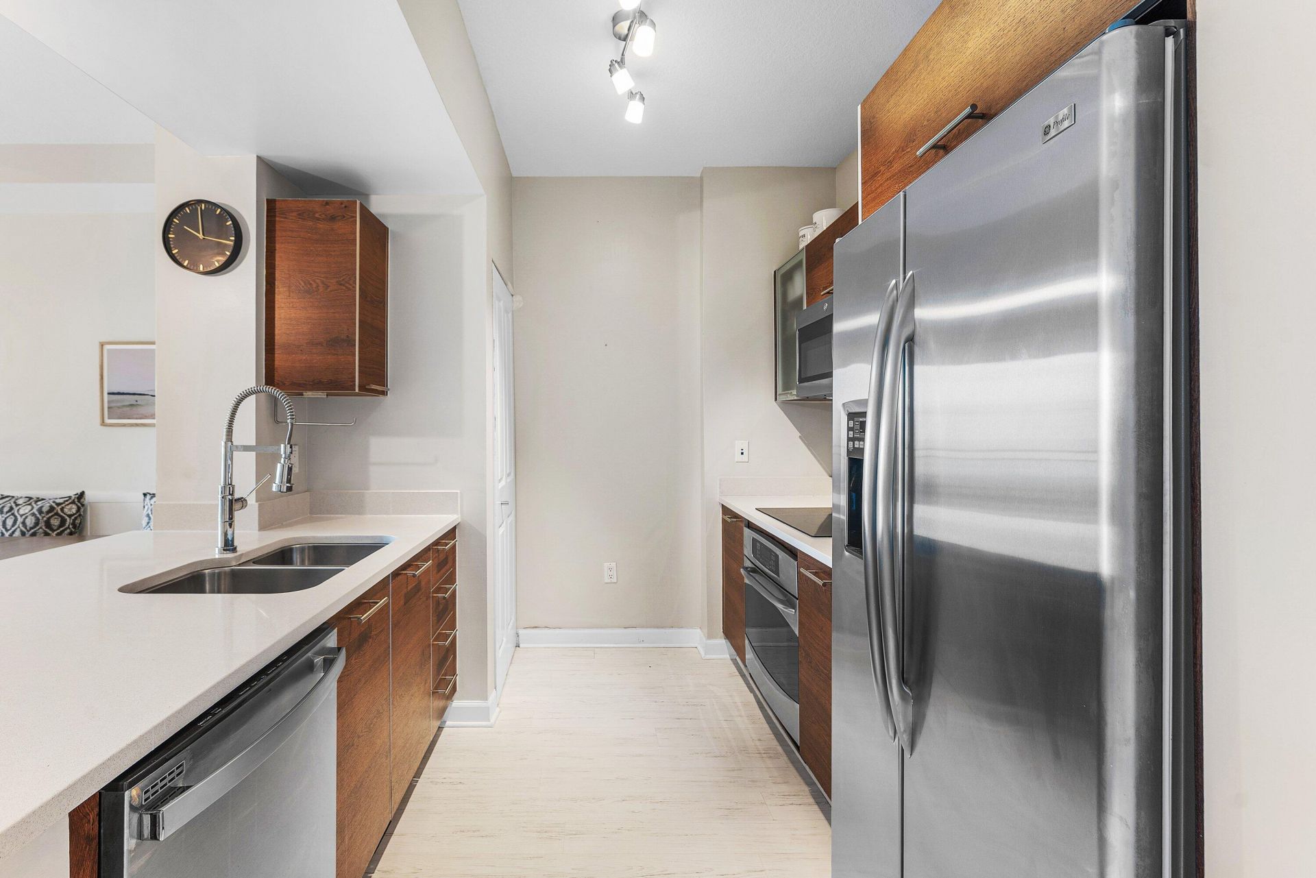 480 Hibiscus Street, Unit 607, West Palm Beach, FL 33401 Photo